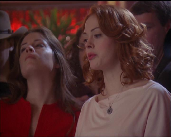 Charmed-Online-dot-517LuckyCharmed1345.jpg Charmed-Online-dot-517LuckyCharmed1345.jpg