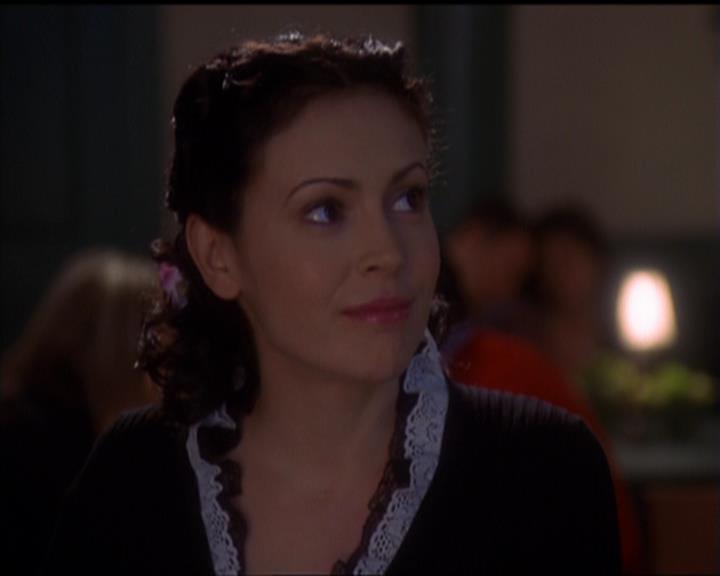 Charmed-Online-dot-517LuckyCharmed1514.jpg