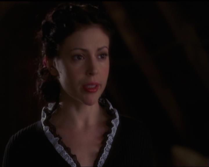Charmed-Online-dot-517LuckyCharmed1569.jpg