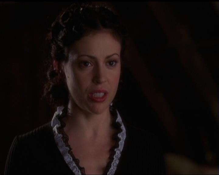 Charmed-Online-dot-517LuckyCharmed1580.jpg