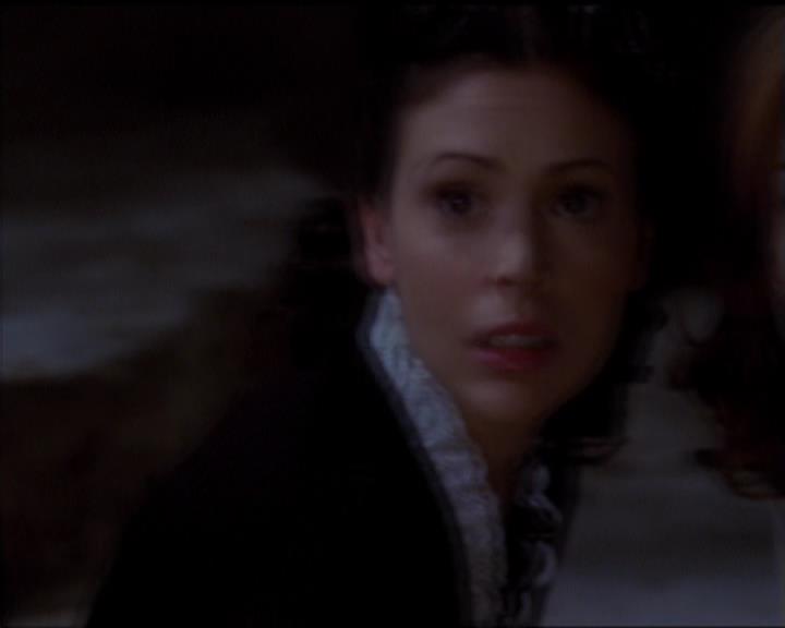 Charmed-Online-dot-517LuckyCharmed1636.jpg