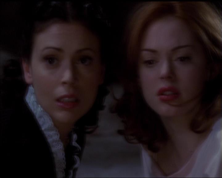 Charmed-Online-dot-517LuckyCharmed1637.jpg