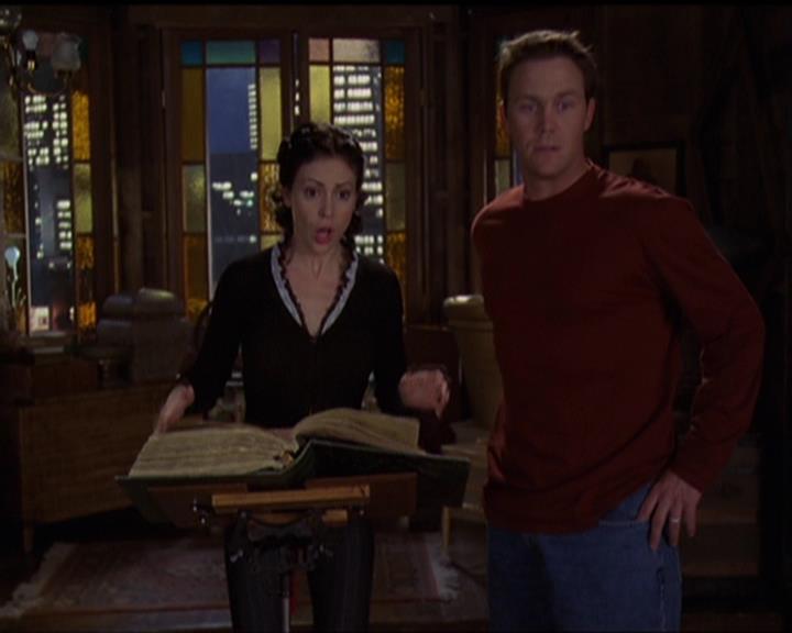 Charmed-Online-dot-517LuckyCharmed1655.jpg