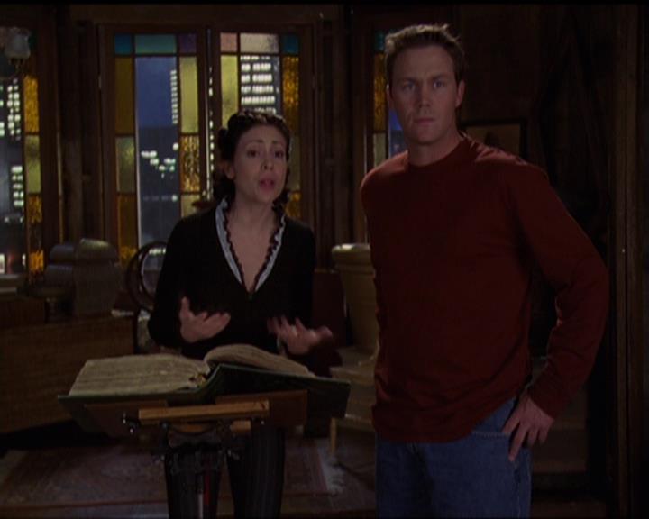 Charmed-Online-dot-517LuckyCharmed1664.jpg