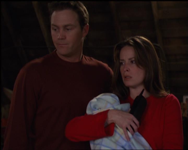 Charmed-Online-dot-517LuckyCharmed1694.jpg