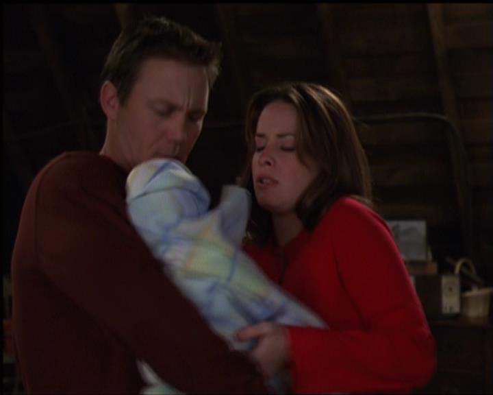 Charmed-Online-dot-517LuckyCharmed1697.jpg