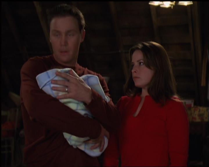 Charmed-Online-dot-517LuckyCharmed1708.jpg