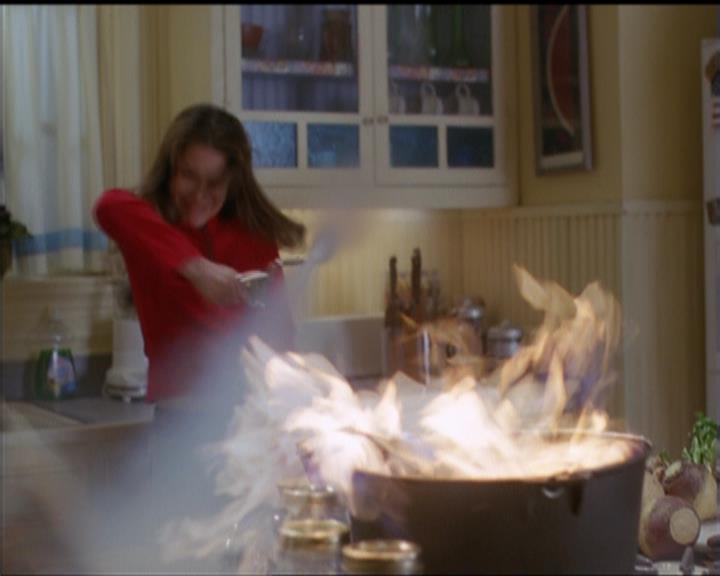 Charmed-Online-dot-517LuckyCharmed1793.jpg Charmed-Online-dot-517LuckyCharmed1793.jpg