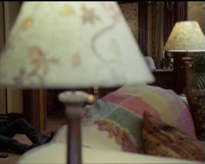 Charmed-Online-dot-517LuckyCharmed1831.jpg Charmed-Online-dot-517LuckyCharmed1831.jpg