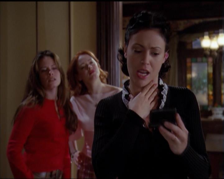 Charmed-Online-dot-517LuckyCharmed1847.jpg
