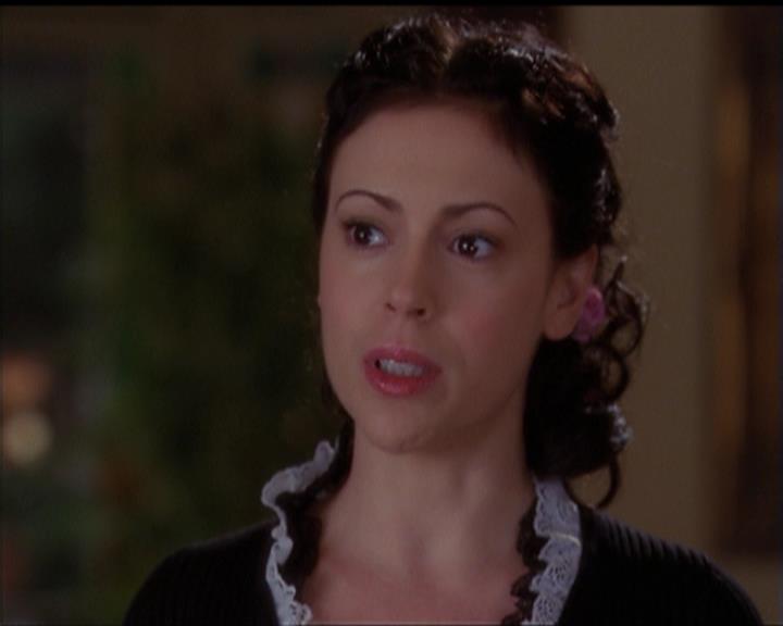 Charmed-Online-dot-517LuckyCharmed1861.jpg