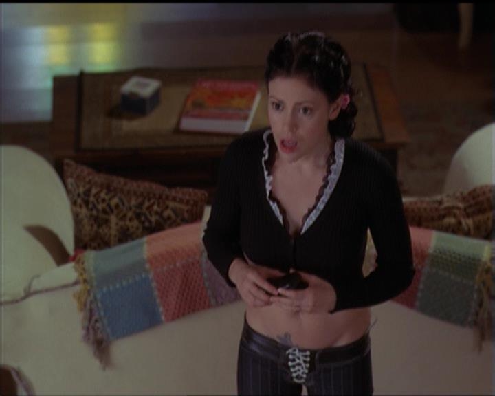 Charmed-Online-dot-517LuckyCharmed1898.jpg