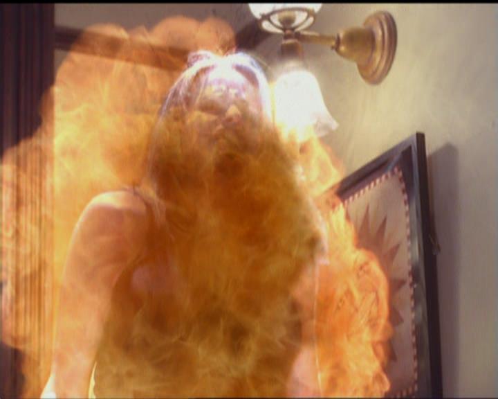 Charmed-Online-dot-517LuckyCharmed1904.jpg