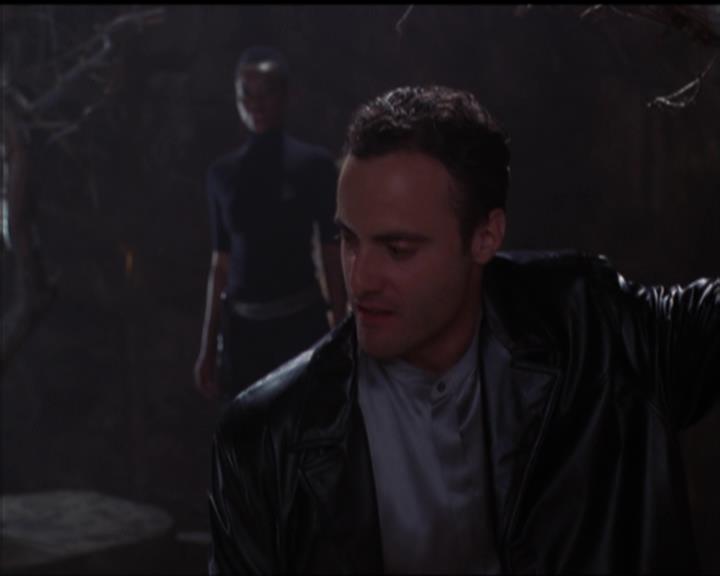 Charmed-Online-dot-517LuckyCharmed1924.jpg