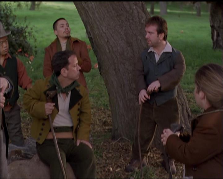 Charmed-Online-dot-517LuckyCharmed2036.jpg