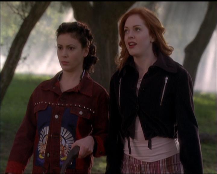 Charmed-Online-dot-517LuckyCharmed2055.jpg