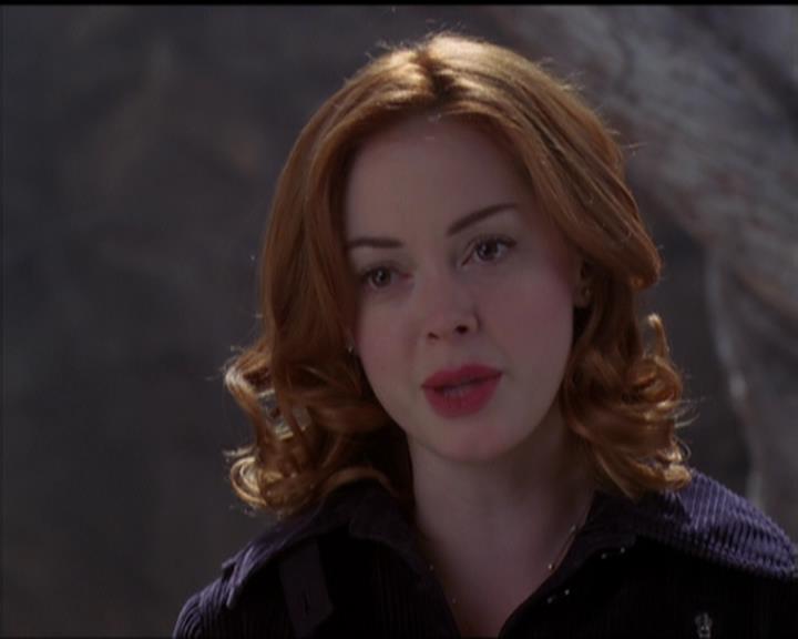 Charmed-Online-dot-517LuckyCharmed2212.jpg