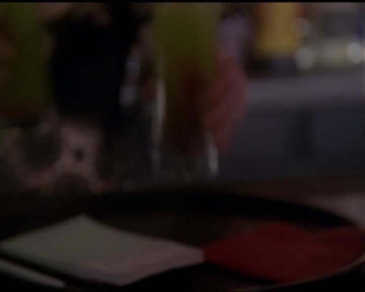 Charmed-Online-dot-517LuckyCharmed2243.jpg Charmed-Online-dot-517LuckyCharmed2243.jpg