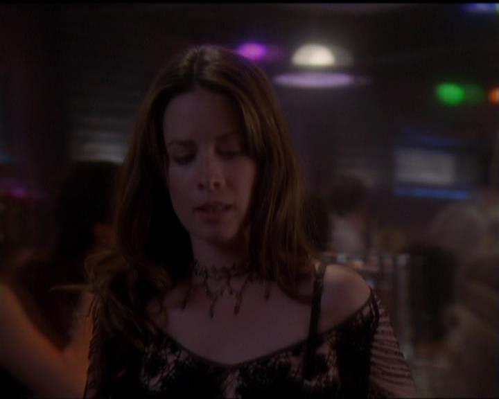 Charmed-Online-dot-517LuckyCharmed2271.jpg