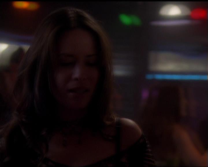 Charmed-Online-dot-517LuckyCharmed2272.jpg