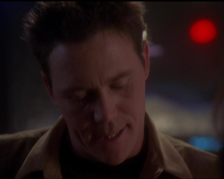 Charmed-Online-dot-517LuckyCharmed2294.jpg