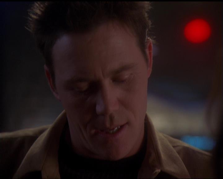 Charmed-Online-dot-517LuckyCharmed2296.jpg