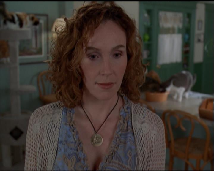 Charmed-Online-dot-518CatHouse0029.jpg Charmed-Online-dot-518CatHouse0029.jpg