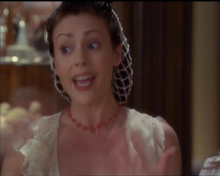 Charmed-Online-dot-518CatHouse0340.jpg Charmed-Online-dot-518CatHouse0340.jpg