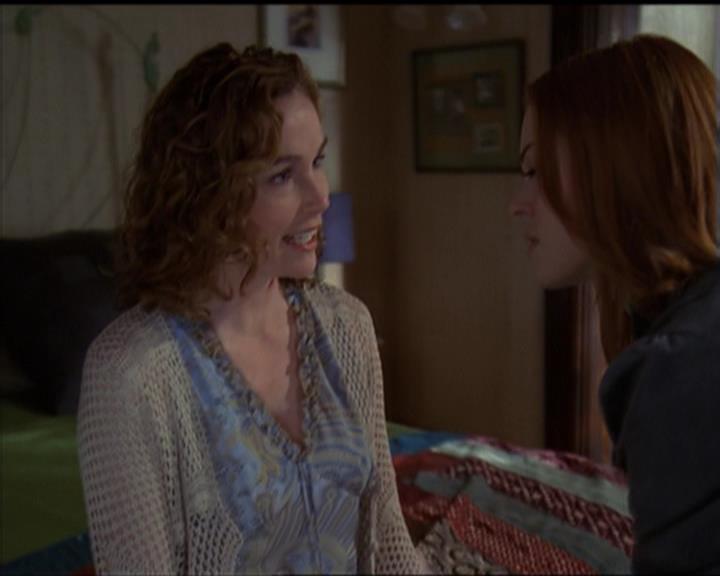 Charmed-Online-dot-518CatHouse0684.jpg Charmed-Online-dot-518CatHouse0684.jpg