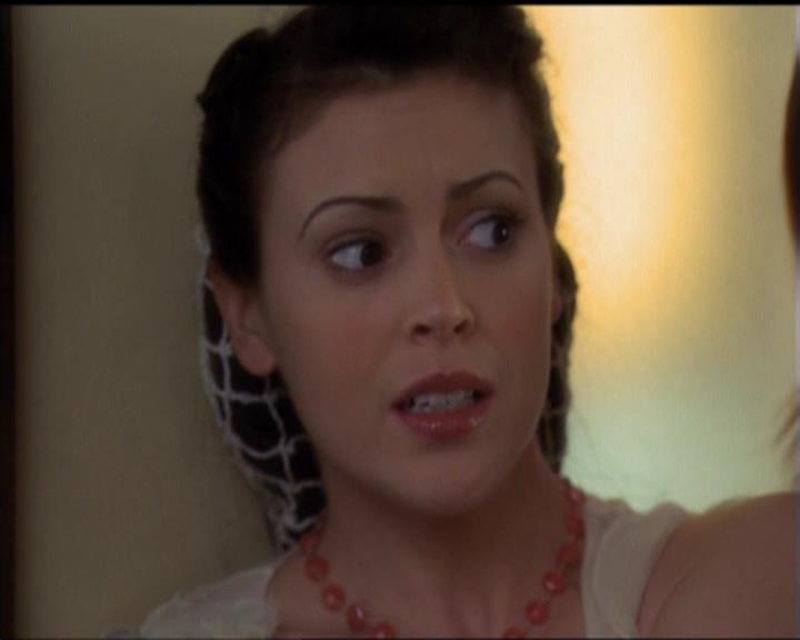 Charmed-Online-dot-518CatHouse0792.jpg Charmed-Online-dot-518CatHouse0792.jpg