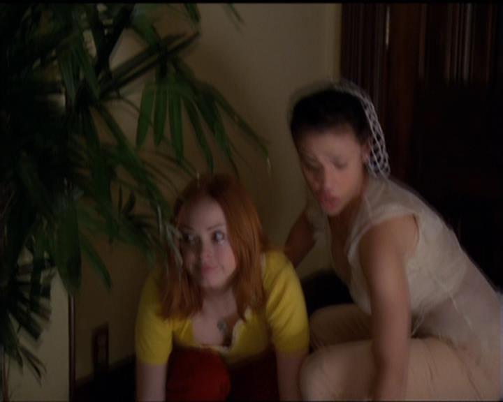 Charmed-Online-dot-518CatHouse0880.jpg