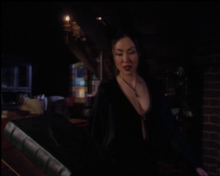 Charmed-Online-dot-518CatHouse0934.jpg Charmed-Online-dot-518CatHouse0934.jpg