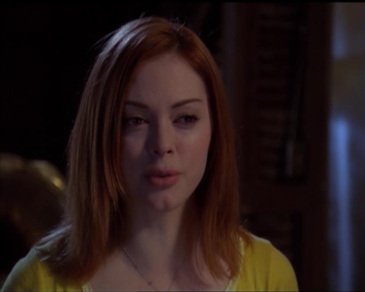 Charmed-Online-dot-518CatHouse1086.jpg