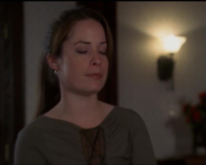 Charmed-Online-dot-518CatHouse1109.jpg Charmed-Online-dot-518CatHouse1109.jpg