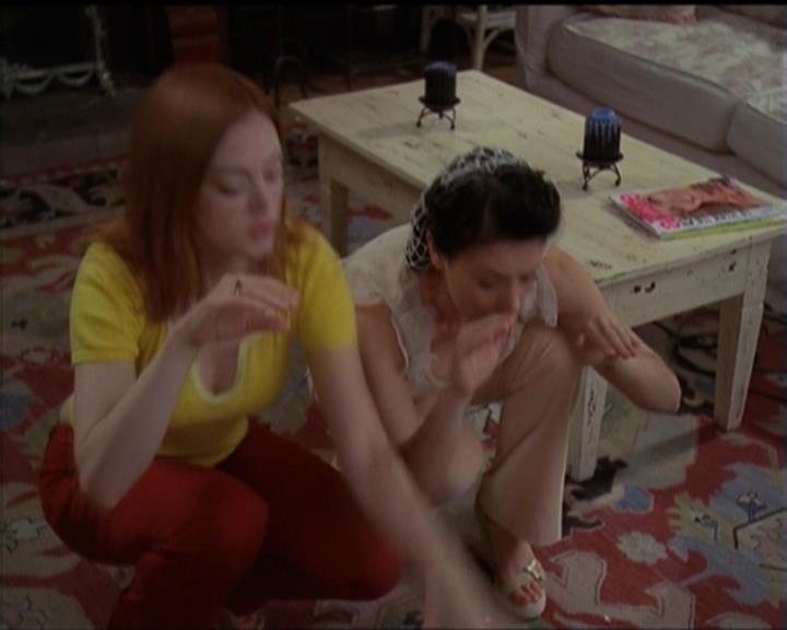Charmed-Online-dot-518CatHouse1132.jpg