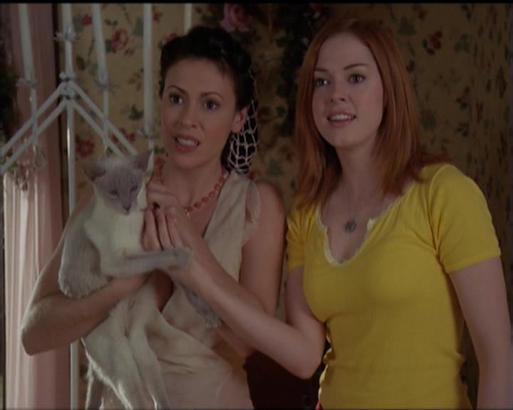 Charmed-Online-dot-518CatHouse1257.jpg Charmed-Online-dot-518CatHouse1257.jpg