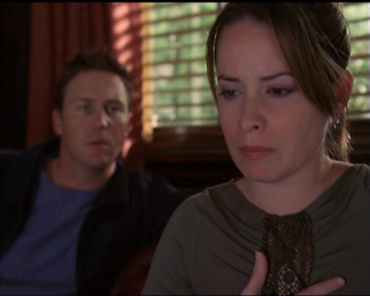 Charmed-Online-dot-518CatHouse1279.jpg Charmed-Online-dot-518CatHouse1279.jpg