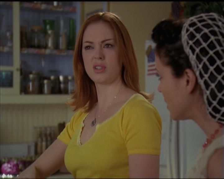 Charmed-Online-dot-518CatHouse1321.jpg