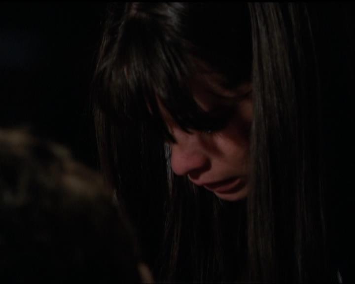 Charmed-Online-dot-518CatHouse1415.jpg Charmed-Online-dot-518CatHouse1415.jpg