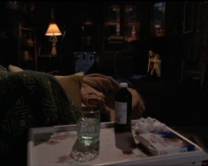Charmed-Online-dot-518CatHouse1480.jpg
