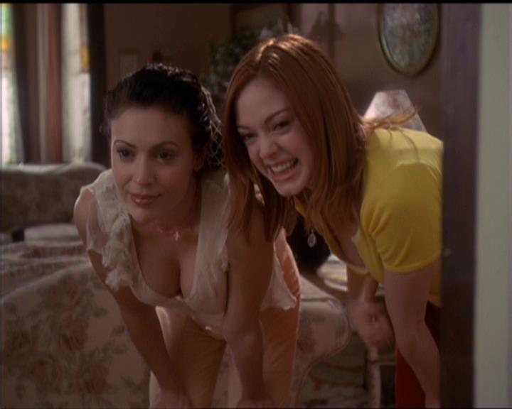 Charmed-Online-dot-518CatHouse1714.jpg