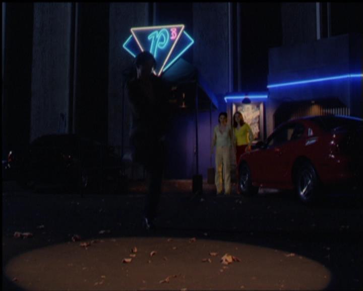 Charmed-Online-dot-518CatHouse1716.jpg