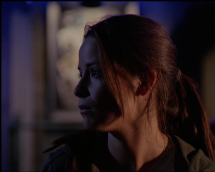 Charmed-Online-dot-518CatHouse1767.jpg