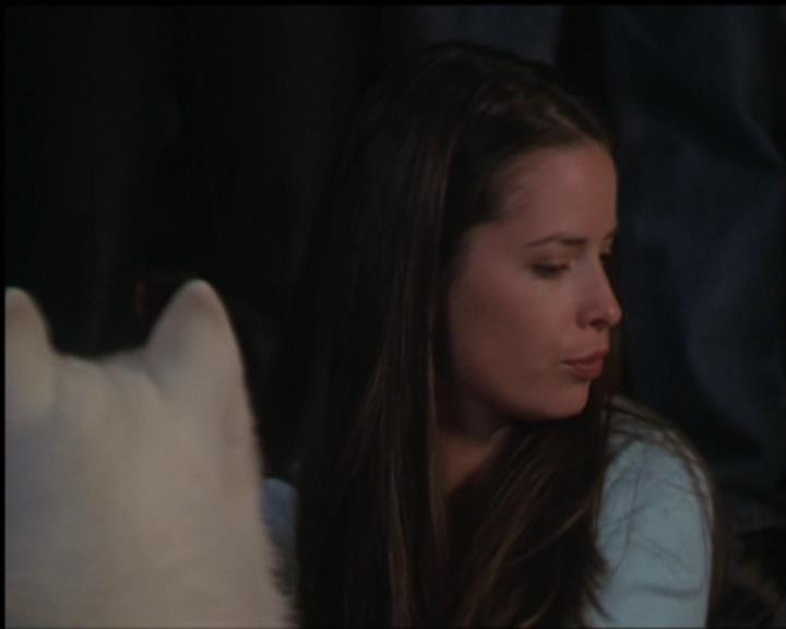 Charmed-Online-dot-518CatHouse1810.jpg