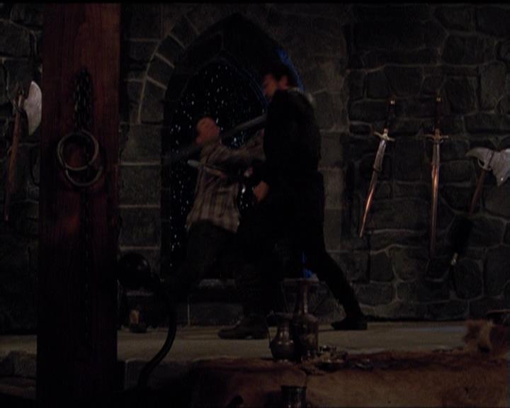 Charmed-Online-dot-518CatHouse1845.jpg
