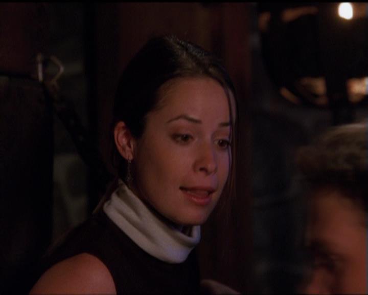 Charmed-Online-dot-518CatHouse1852.jpg