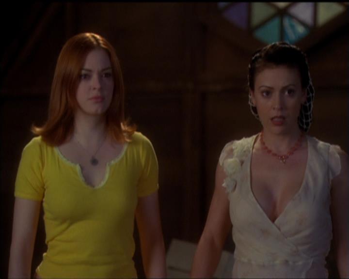 Charmed-Online-dot-518CatHouse2061.jpg Charmed-Online-dot-518CatHouse2061.jpg