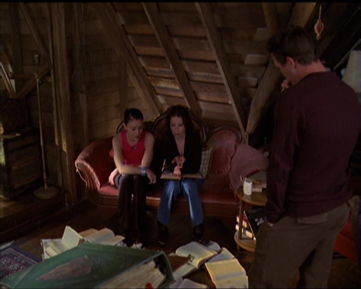 Charmed-Online-dot-519NymphsJustWantToHaveFun1661.jpg