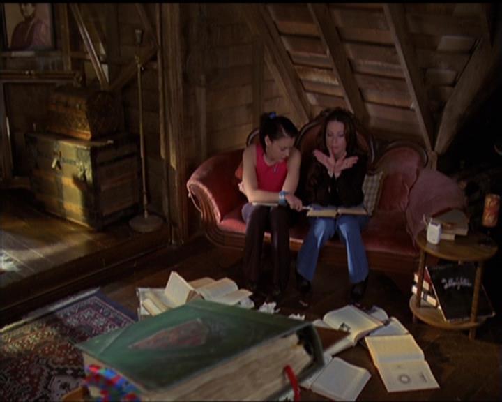 Charmed-Online-dot-519NymphsJustWantToHaveFun1698.jpg