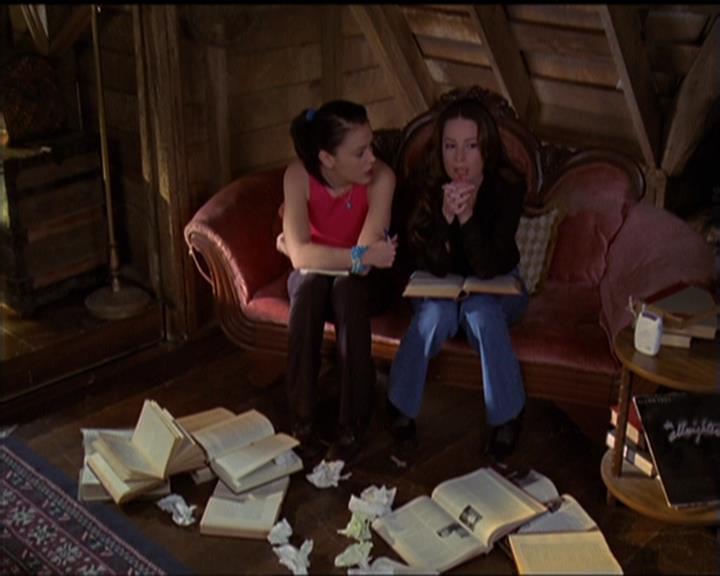 Charmed-Online-dot-519NymphsJustWantToHaveFun1704.jpg